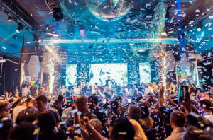 soiree d'entreprise disco paillettes (6)