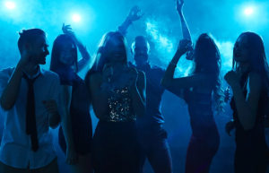 soiree d'entreprise disco paillettes (7)