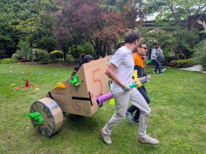 team building course de chars en carton (9)